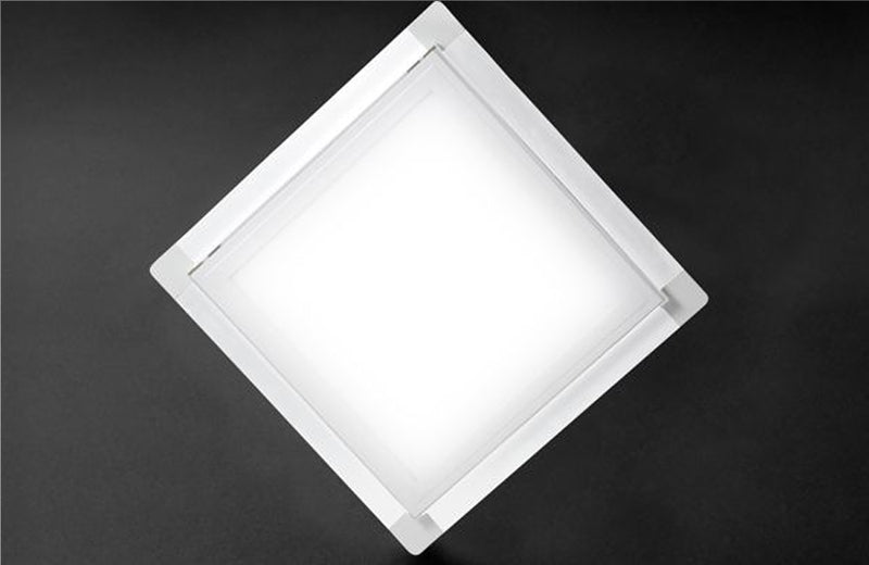 Botola di ispezione per cartongesso con plafoniera a LED e telaio in alluminio e sportello removibile, IP40 installabile filomuro e su tutti i controsoffitti