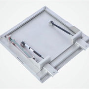 Meccanismo di apertura servoassistita con pistoni per chiusino inox professionale