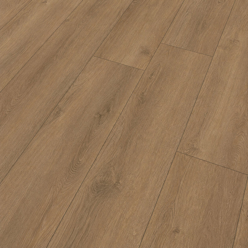 Dettaglio del pavimento SPC Baufloor Miele con tonalità rovere medio caldo